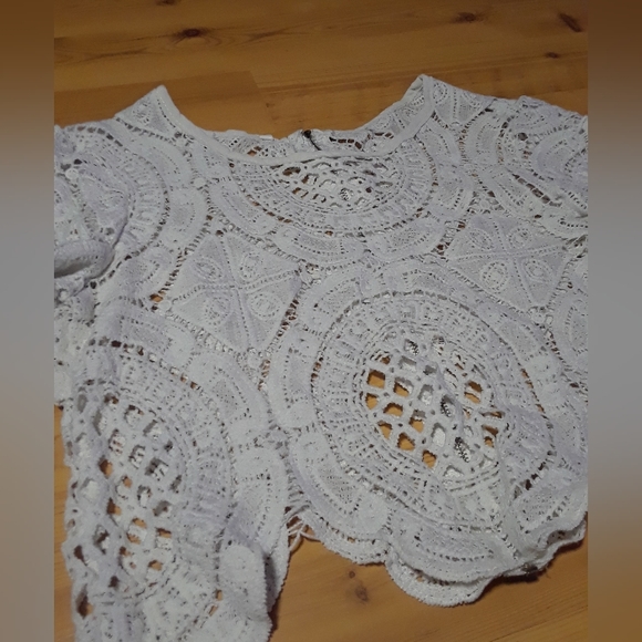 New lace crop top - Picture 5 of 6